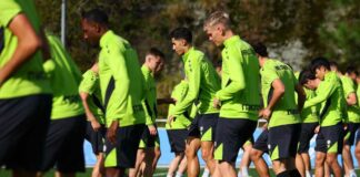 Aguerd y Barrenetxea se recuperan y están en la lista para recibir al Barcelona