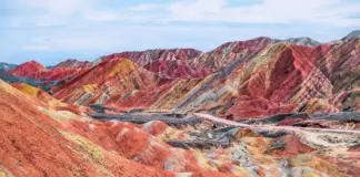 Las coloridas montañas de China que parecen sacadas de una película de ciencia ficción