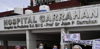 El hospital pediátrico más importante de Argentina peligra por las políticas de Milei, denuncian los trabajadores