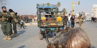La cabeza de Hafez Asad, arrastrada por Hama
