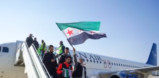 La oposición en el exilio reclama a Al Julani una nueva Constitución “incluyente” en Siria