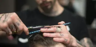 Los hombres en las peluquerías