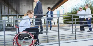 El Gobierno abre a audiencia pública cómo deberían adaptarse las oposiciones para las personas con discapacidad