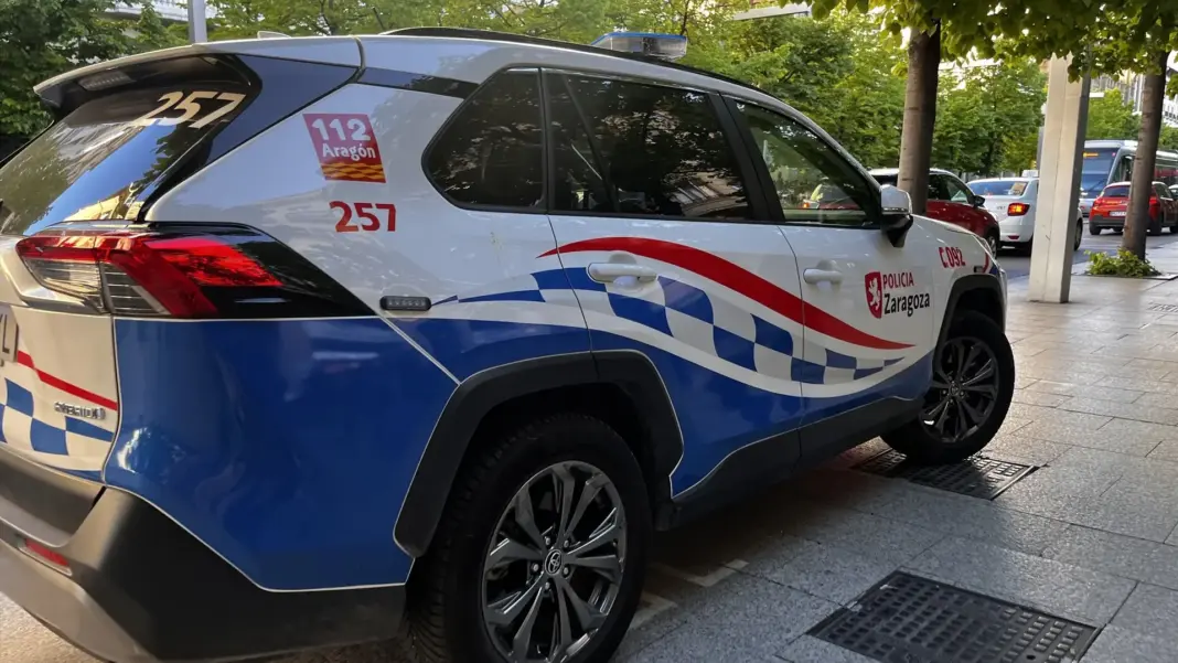 La Policía de Zaragoza "caza" a un adolescente conduciendo un turismo, ¿a qué delito se enfrenta?