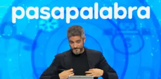Rosa y Manu reciben de Roberto Leal un regalo muy especial: "Como nunca les damos nada..."