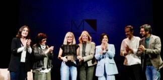 Nadia Fabo recibe el premio Marpoética por 'Consejos de Economía Doméstica para extremófilos'