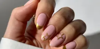 Uñas 'gold chrome': la opción perfecta para elegir en Navidad