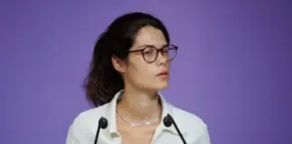 Podemos cierra el año con la convicción de que la vuelta al «ruido» genera votos y visibilidad