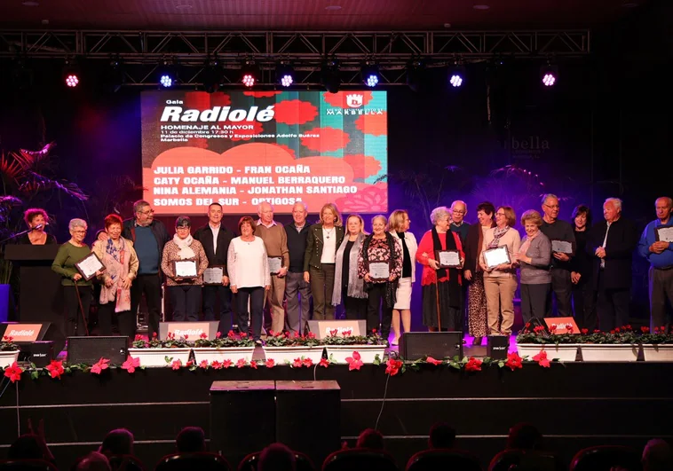 Más de 1.500 mayores celebran juntos la Navidad en Marbella
