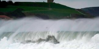 La borrasca Herminia no da tregua en Galicia: 1.400 incidencias y tres heridos