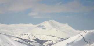 Muere un montañero de 44 años al despeñarse en los Picos de Europa