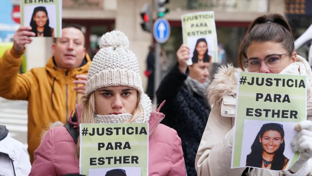 La jueza del caso Esther López acuerda practicar más pruebas pedidas por su defensa y mantiene imputado a Óscar