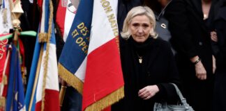 Le Pen entierra a Le Pen