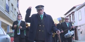 El gallego que dirige una banda de música a los 92 años: "Es mi orgullo"