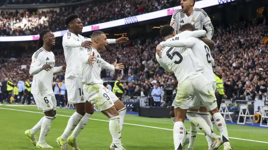Quiénes son los dueños de los 15 principales equipos de fútbol de Europa