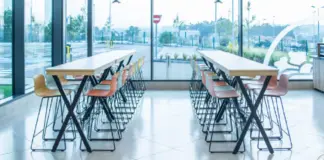 La próxima cena de empresa será en el Mercadona