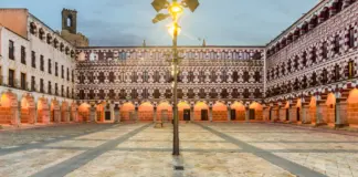 Esta ciudad de Extremadura tiene la alcazaba más grande de Europa y muy pocos turistas la visitan