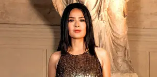 Salma Hayek muestra su pelo sin tintes, al natural y con canas en su último posado de alfombra roja
