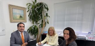 Ayuntamiento y Mancomunidad se reúnen para abordar la mejora de los puntos limpios y la renovación de los contenedores de recogida de vidrio y papel