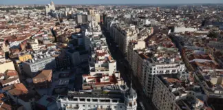 Este es el barrio de Madrid más barato para comprar un piso: el precio medio es de unos 180.000 euros