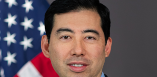 Mark Uyeda es Nombrado Presidente Interino de la SEC Tras Partida de Gensler