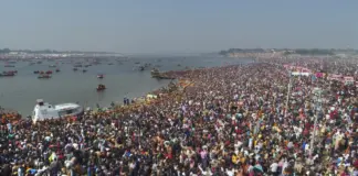 Se desata un incendio en el festival hindú de Kumbh Mela, la mayor reunión humana del planeta