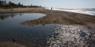 El PSOE lleva a la Fiscalía un vertido de saneamiento en Río Real durante la DANA