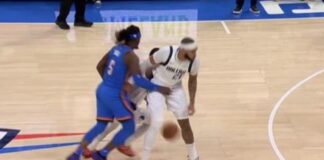 Cómica expulsión en la NBA: ¡manotazo en los testículos!