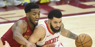 Houston le toma la medida a los Cavaliers