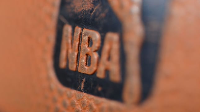 ¿Cuándo es el cierre de mercado de la NBA en 2025? Día, hora y últimos rumores del trade deadline