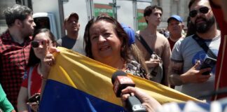 Venezolanos en Argentina comparten expectativas y opiniones antes del 10 de enero
