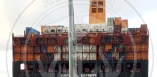 Inspeccionan un portacontenedores en marcha y hallan 800 kilos de cocaína