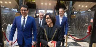 La ministra de Cultura de Francia rompe un tabú diplomático al visitar el Sáhara Occidental