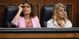 Montero reprocha a Díaz su "populismo" e insiste en que los trabajadores que cobren el nuevo SMI empiecen a pagar IRPF