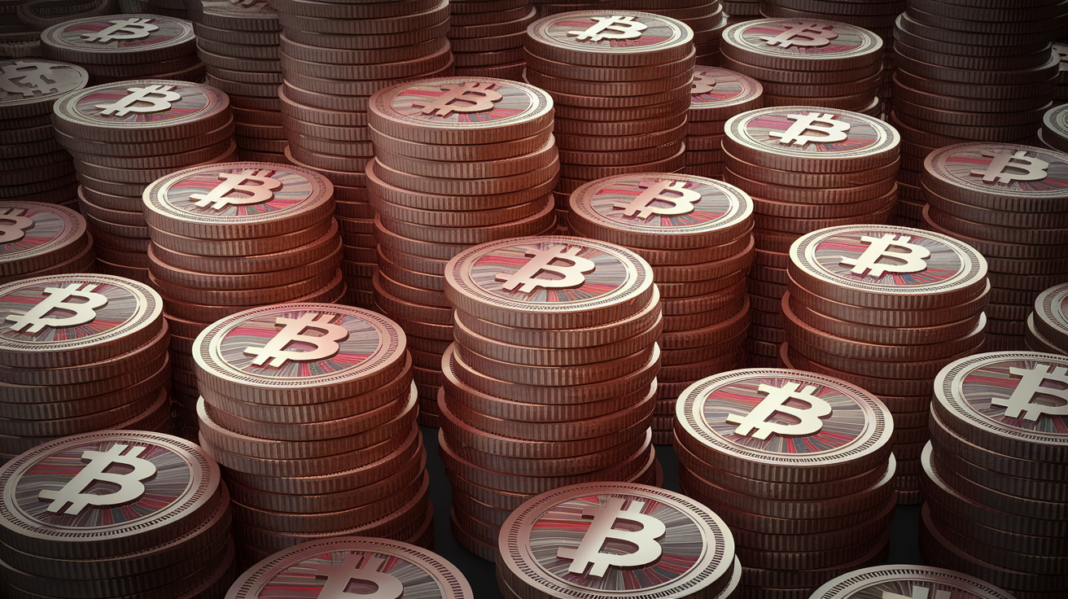 Semana en Bitcoin: Disminuyen las Entradas de ETFs y GameStop se Interesa en las Criptos