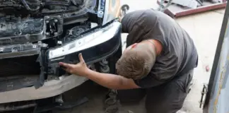 Lo que un mecánico recomienda no decir nunca en el taller para evitar que te cobren más
