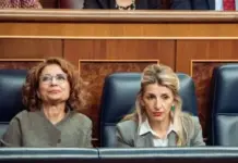 Rufián pide al PSOE que «deje de cagarla» tras anunciar que el salario mínimo pagará IRPF