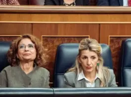 Rufián pide al PSOE que «deje de cagarla» tras anunciar que el salario mínimo pagará IRPF