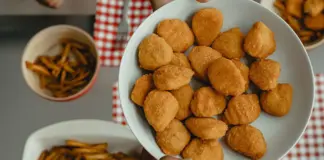 Receta de nuggets caseros saludables con solo cuatro ingredientes