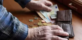 Más de 400 madrileños no recibieron el IMV en enero por un fallo burocrático