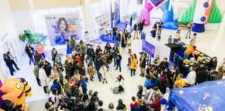 "La educación debe cambiar: hoy el 50% de los empleos requieren habilidades tecnológicas; en 5 años serán el 77%"