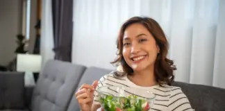 El ingrediente que no puede faltar en tu dieta si quieres bajar peso, según una nutricionista
