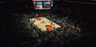 Luka Doncic da el salto a Los Ángeles Lakers en un traspaso histórico