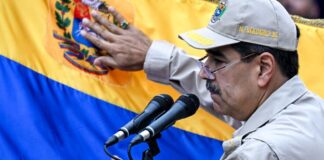 Maduro acusa a González Urrutia de “promover una guerra civil” en Venezuela