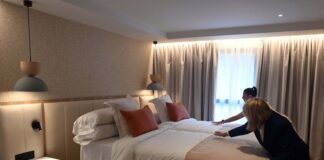Marbella bonifica el 50% del impuesto de actividades económicas a cinco hoteles que abren todo el año
